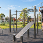Calisthenics Park nutzen – Übungen für Anfänger und Fortgeschrittene